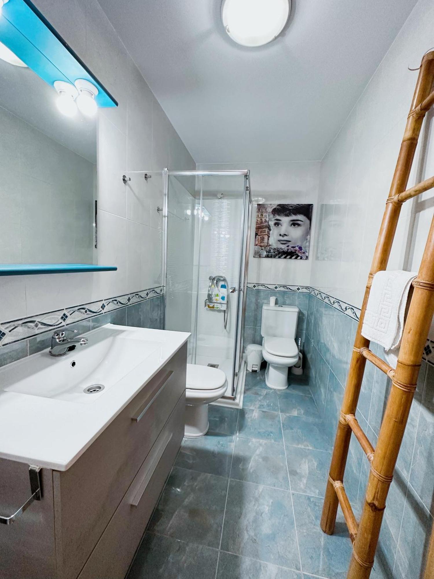 Apartamento Suite Los Deportes Понферрада Экстерьер фото
